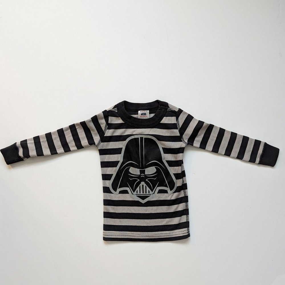 Star Wars Long John Pajamas In Organic Cotton EUC size 2 kids